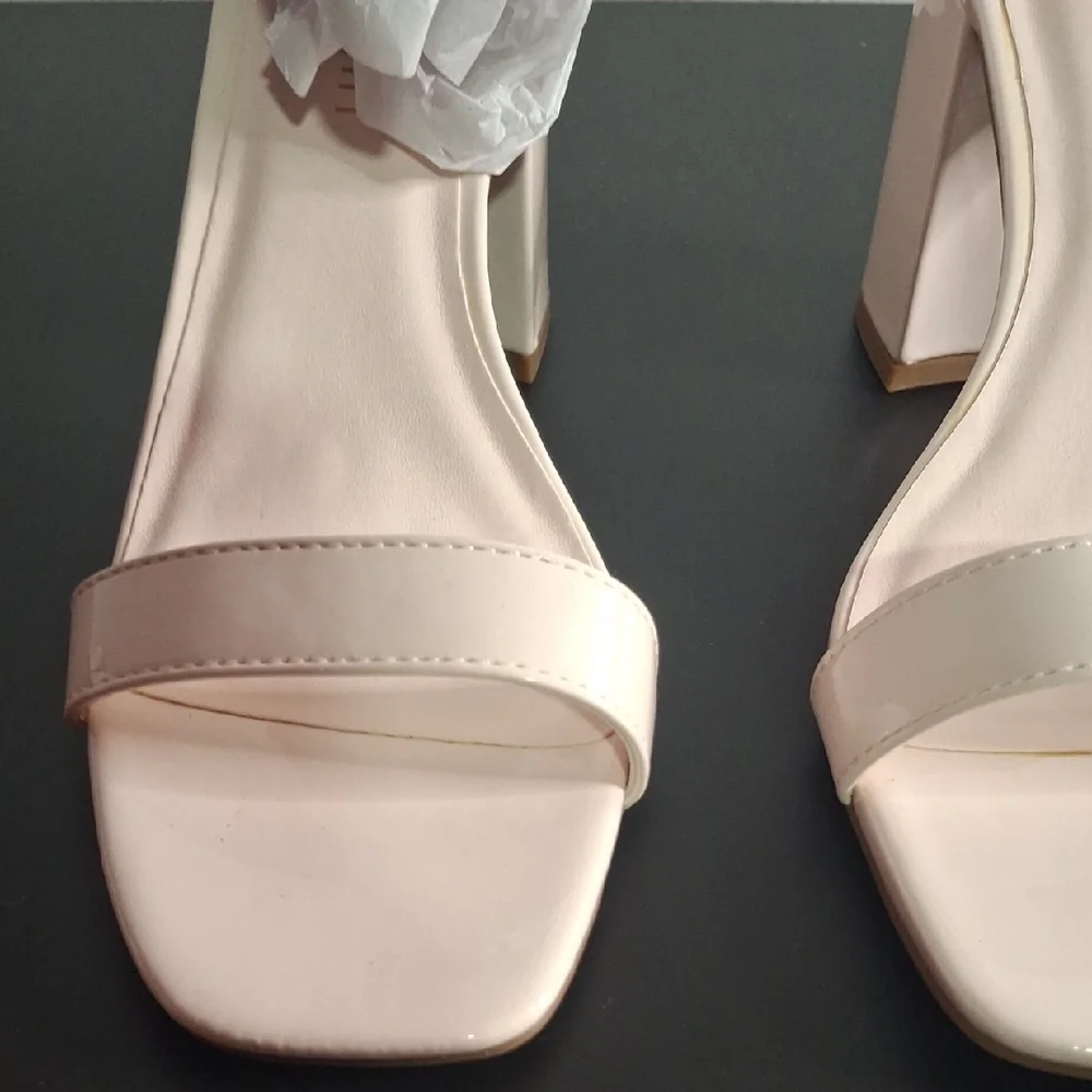 Steve Madden Girl Cream Strappy Heels - Picture 4 of 5